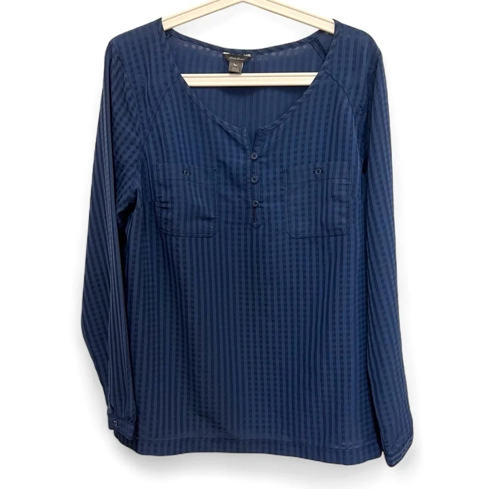 Eddie Bauer semi-sheer blue patterned blouse with front buttons size large